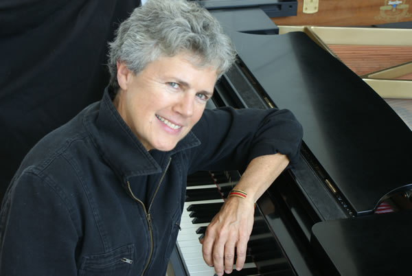 The Official Website of Pianist, Composer & Educator Claire Ritter